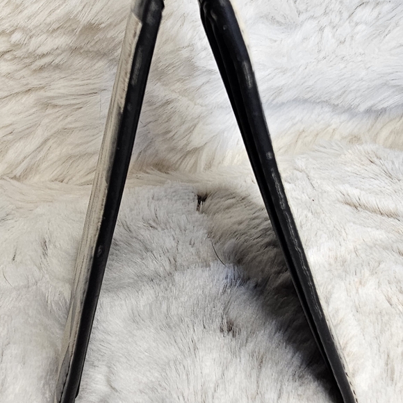 Saint Laurent Monochrome Checkered Wallet - Picture 7 of 11